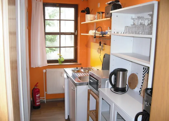 市场街15号公寓 *